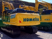 Komatsu hybrid digger