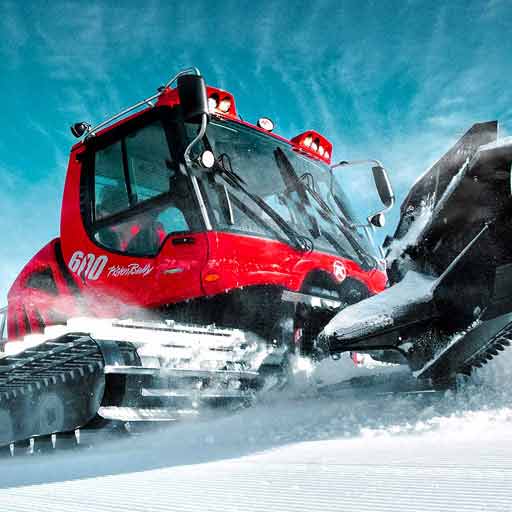 Snow groomer - piste basher